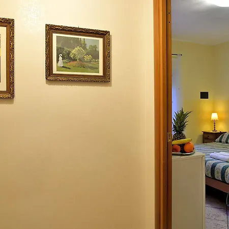 Le 4 Meraviglie فندق روما