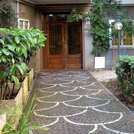 Le 4 Meraviglie فندق روما